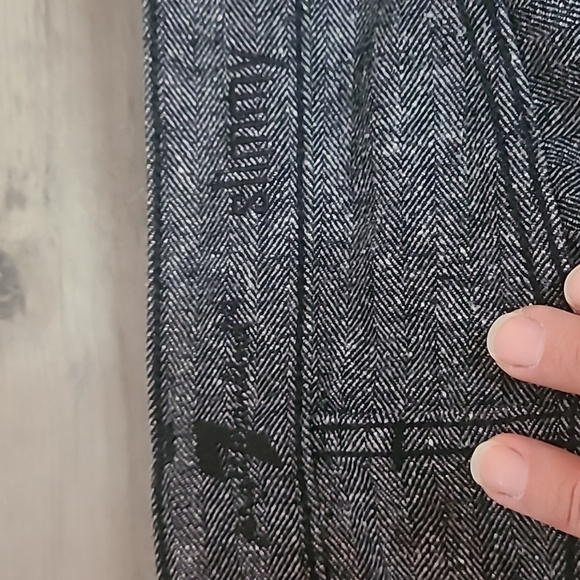 7 for all Mankind Men's Slim Straight Leg Slimmy Jeans Size 29 Herringbone - Picture 6 of 10